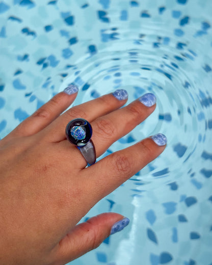 Opal Spherical Dome Blue · Glasring
