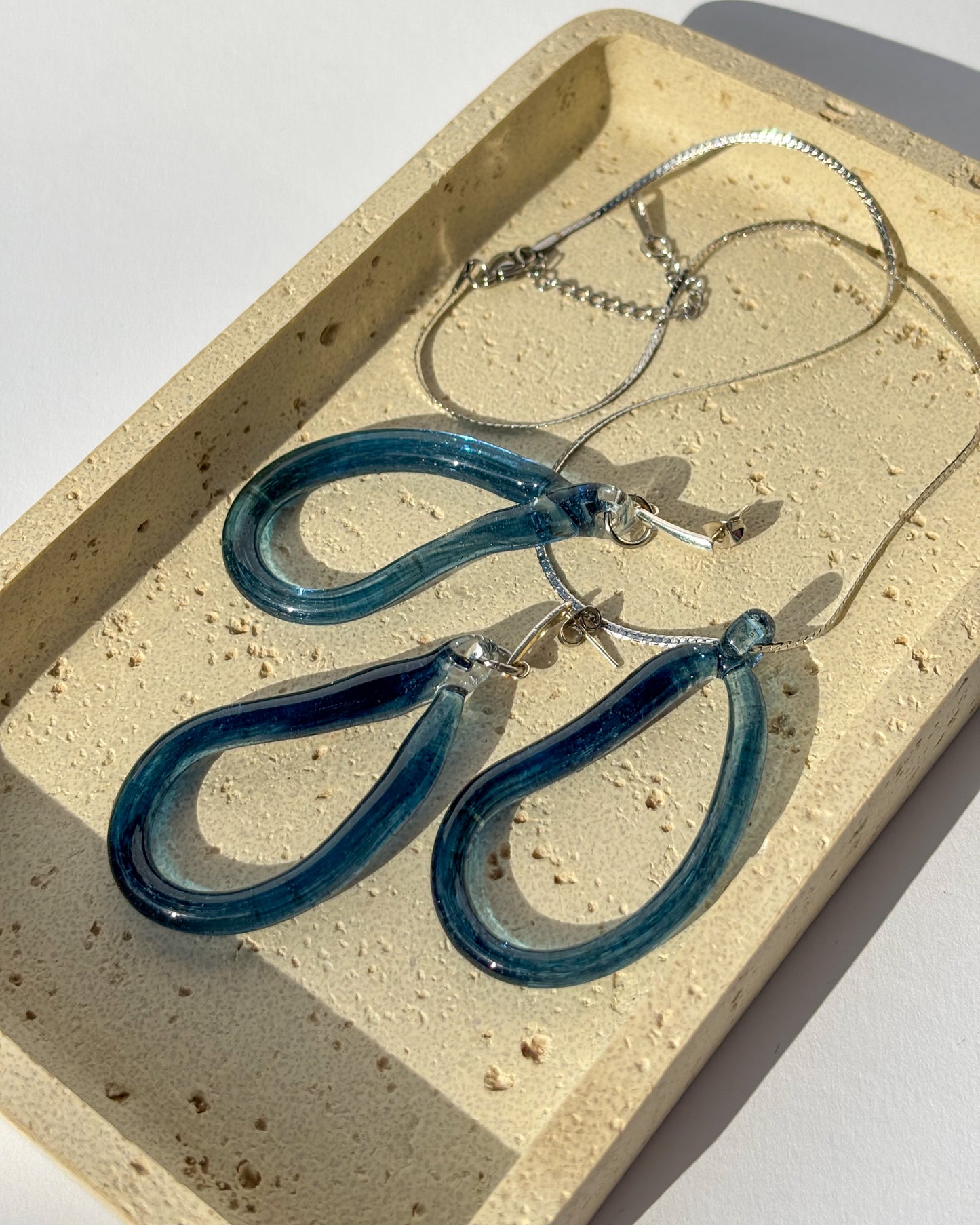 Pirum Caeruleum · Halskette