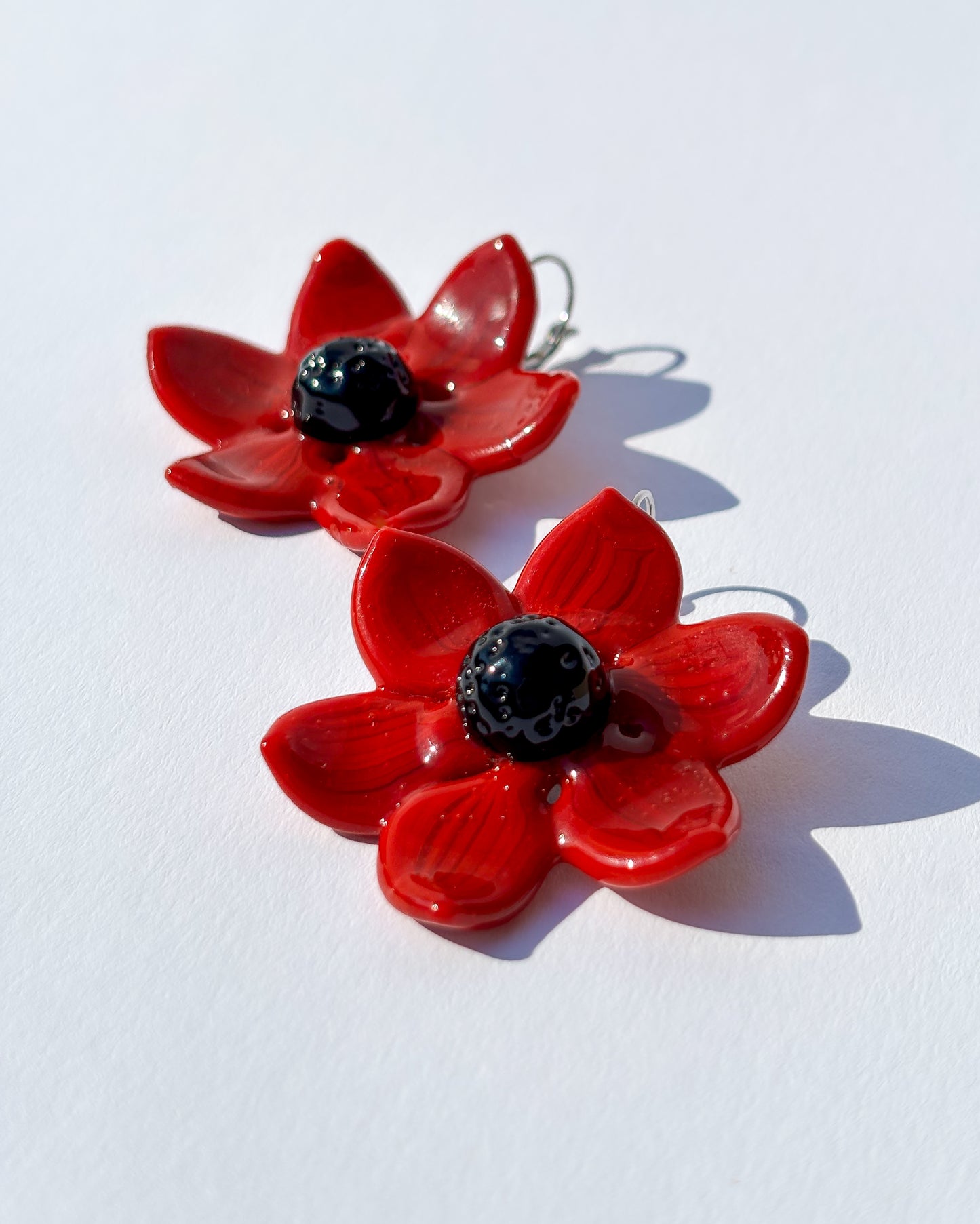 Scarlet Whisper · Ohrringe