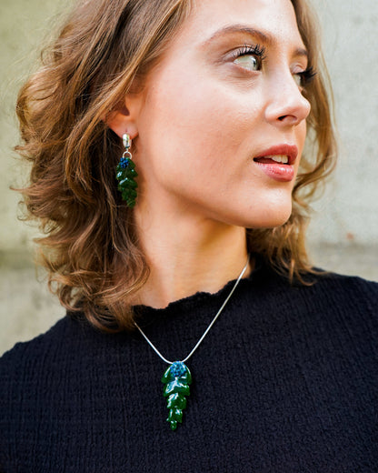 Grünes Blatt · Halskette