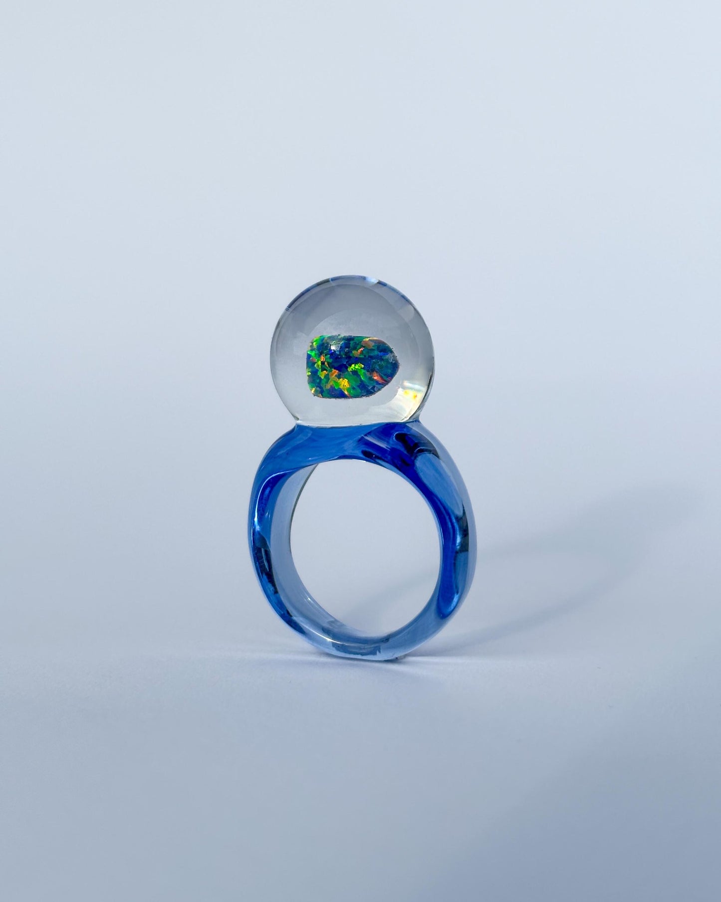 Opal Spherical Dome Blue · Glasring