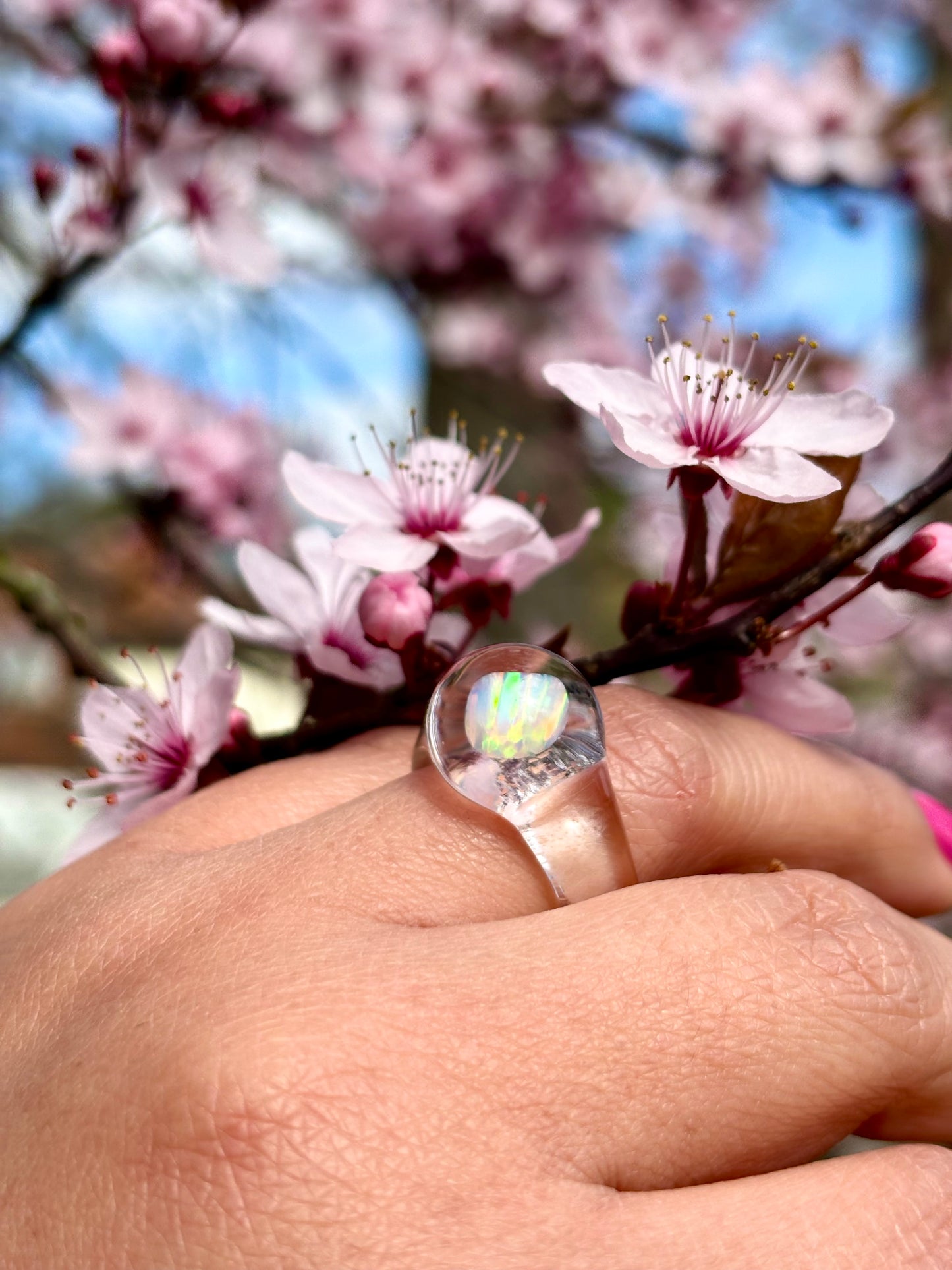 Opal Spherical Dome · Glasring