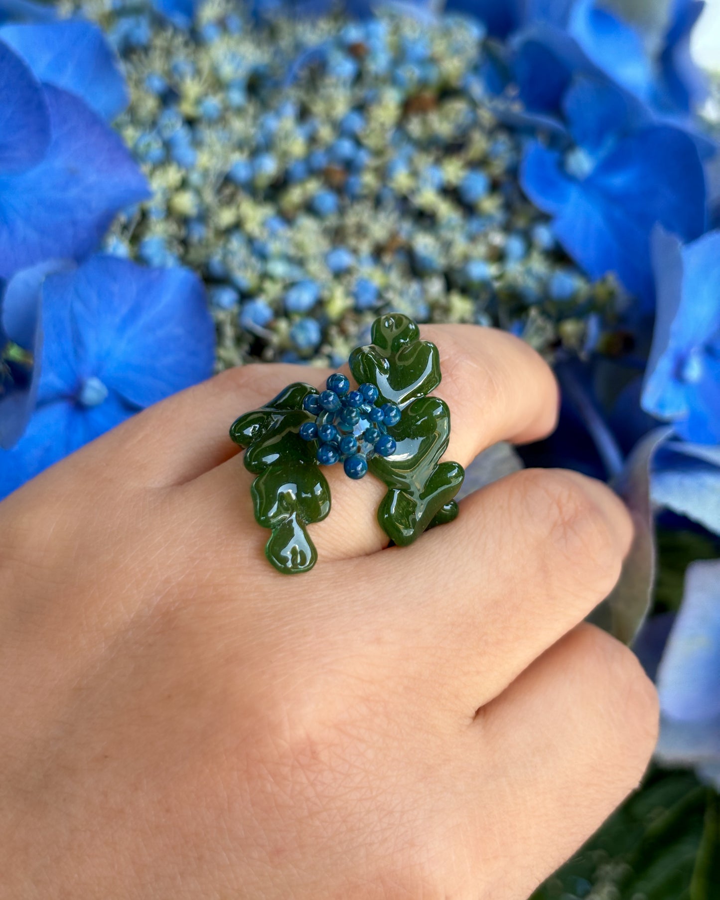 Grünes Blatt · Set Ohrringe + Halskette + Ring