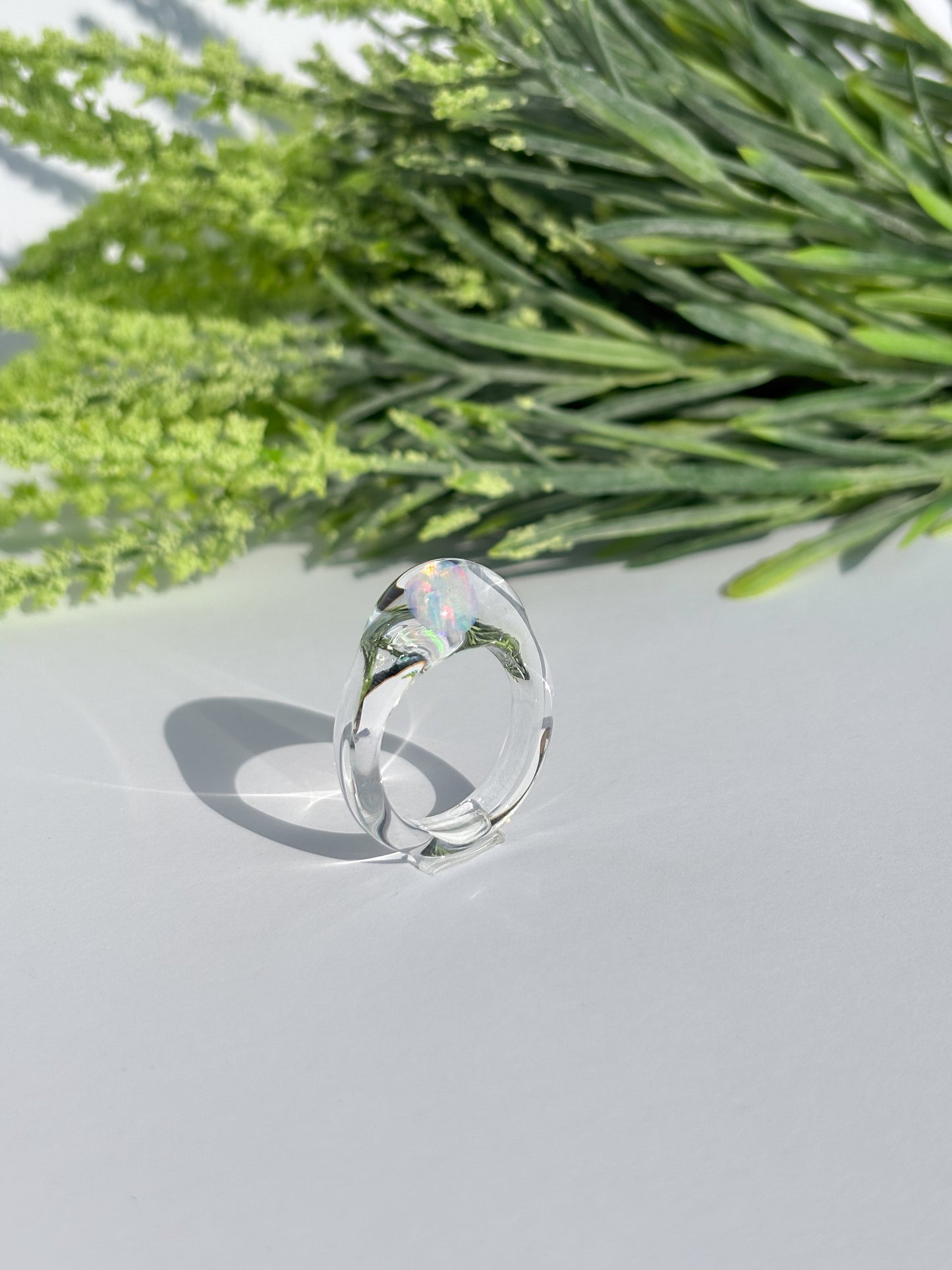 Opal Oval Dome · Glasring