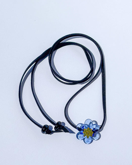 Blue Bloom · Choker