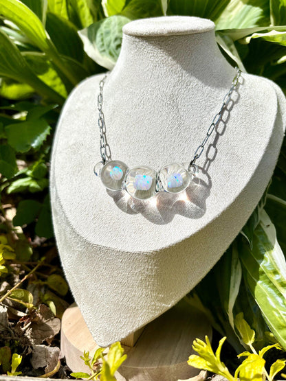 Opal Spheres · Collier